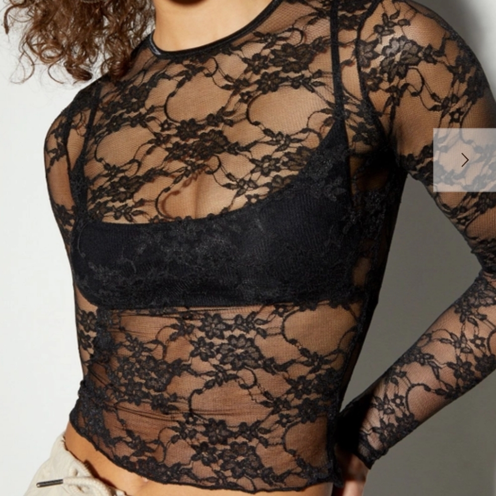 Floral Lace Cropped Juniors XL Long sleeves made in USA plus Candle holder